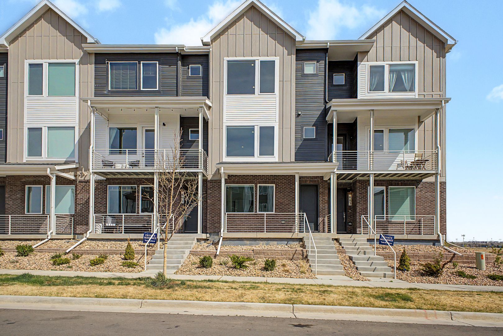 Erie Townhome: 689 Saddle Drive