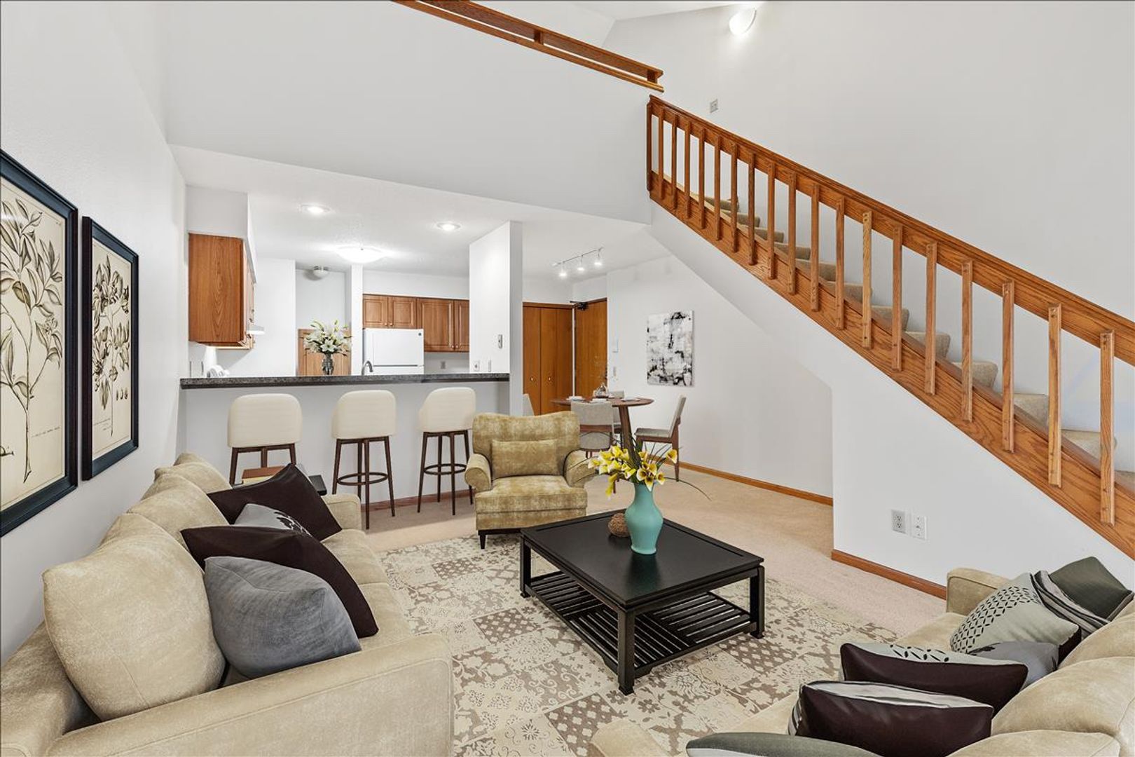 Pewaukee Apartment: 580 & 590 Foxtail Drive