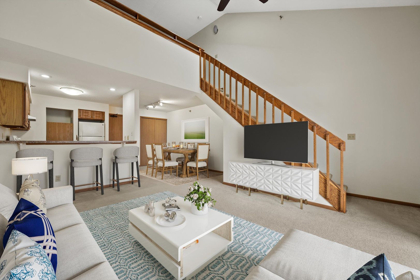 Wauwatosa Apartment: 7930 Harwood Ave