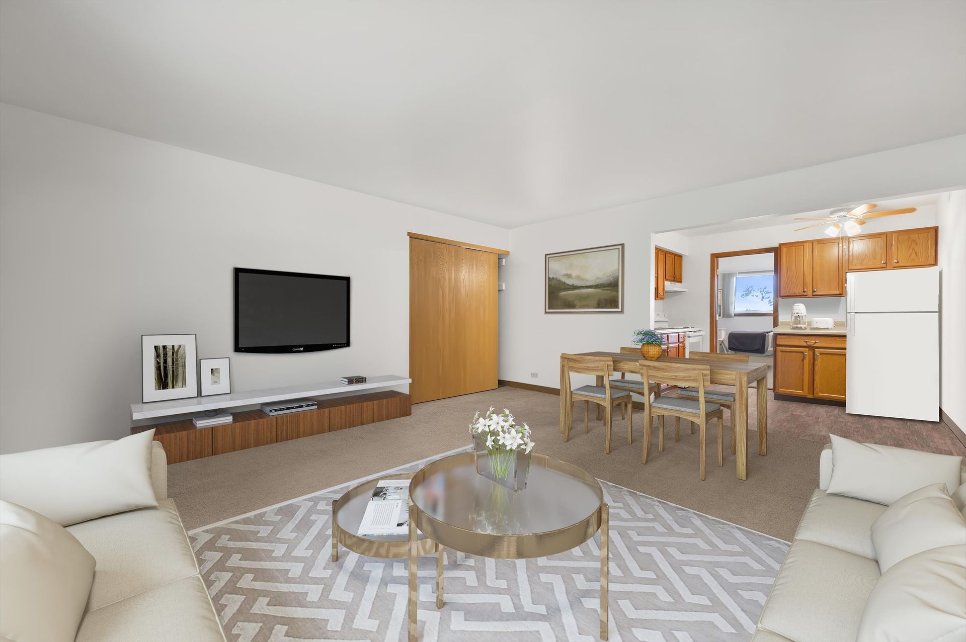 Hartland Apartment: 4830-4900 Easy St