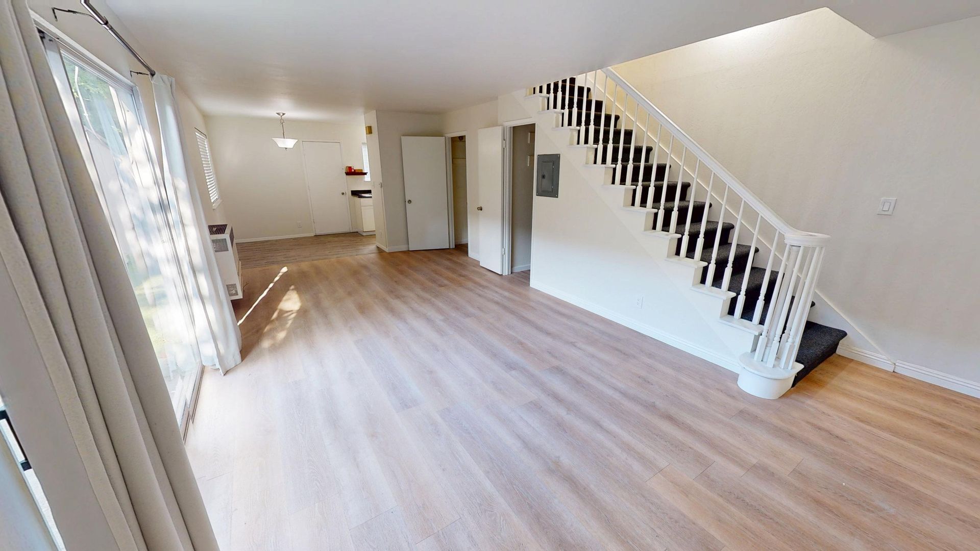 San Rafael Apartment: 331 D Street