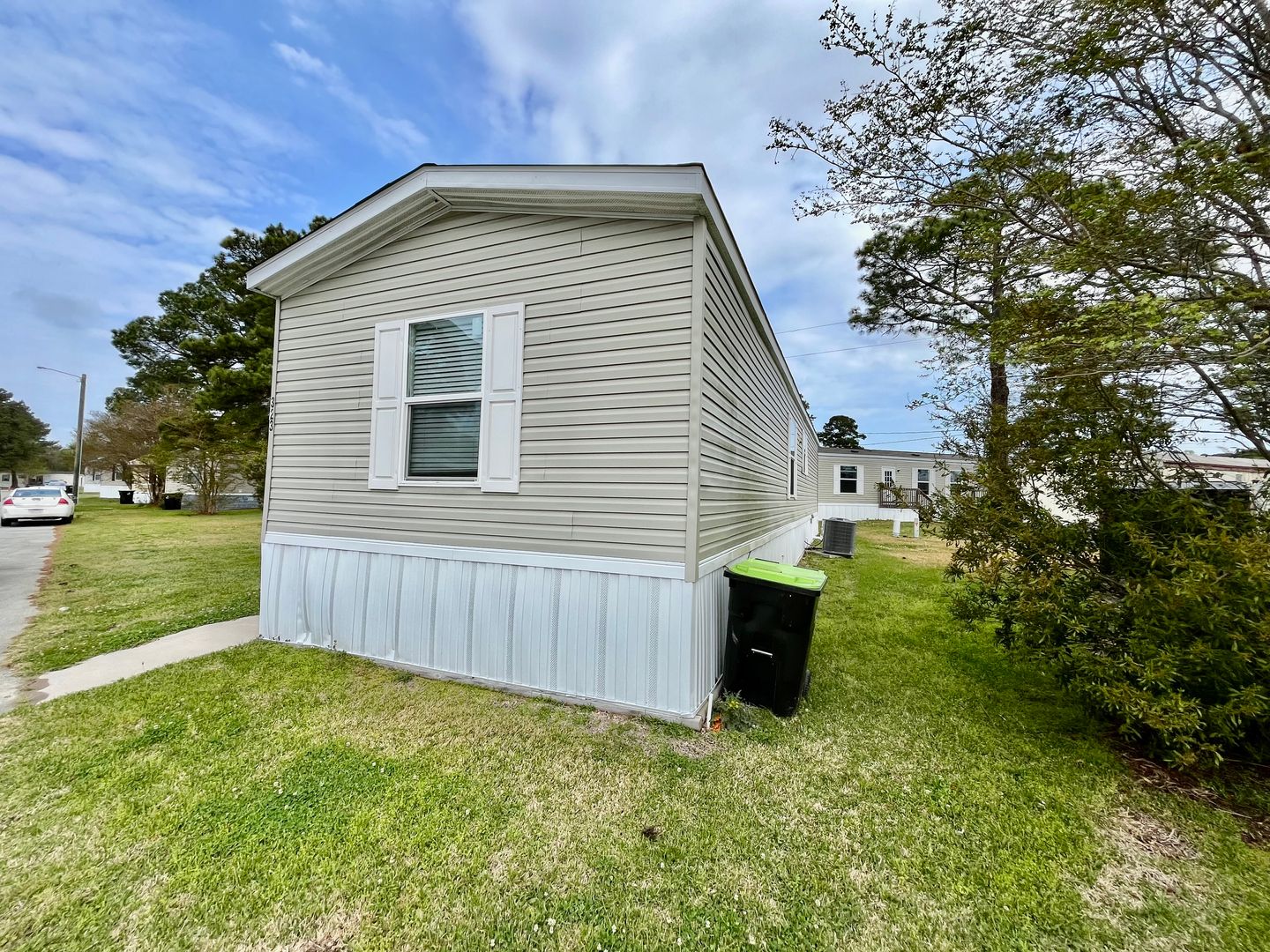 Jacksonville Apartment: 553 Corbin Street