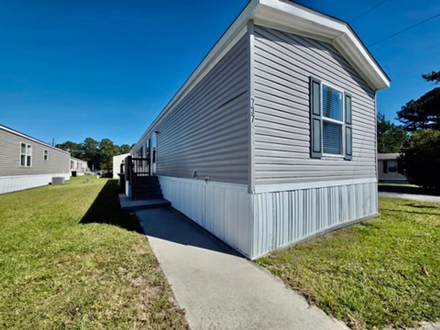 Jacksonville Apartment: 553 Corbin Street