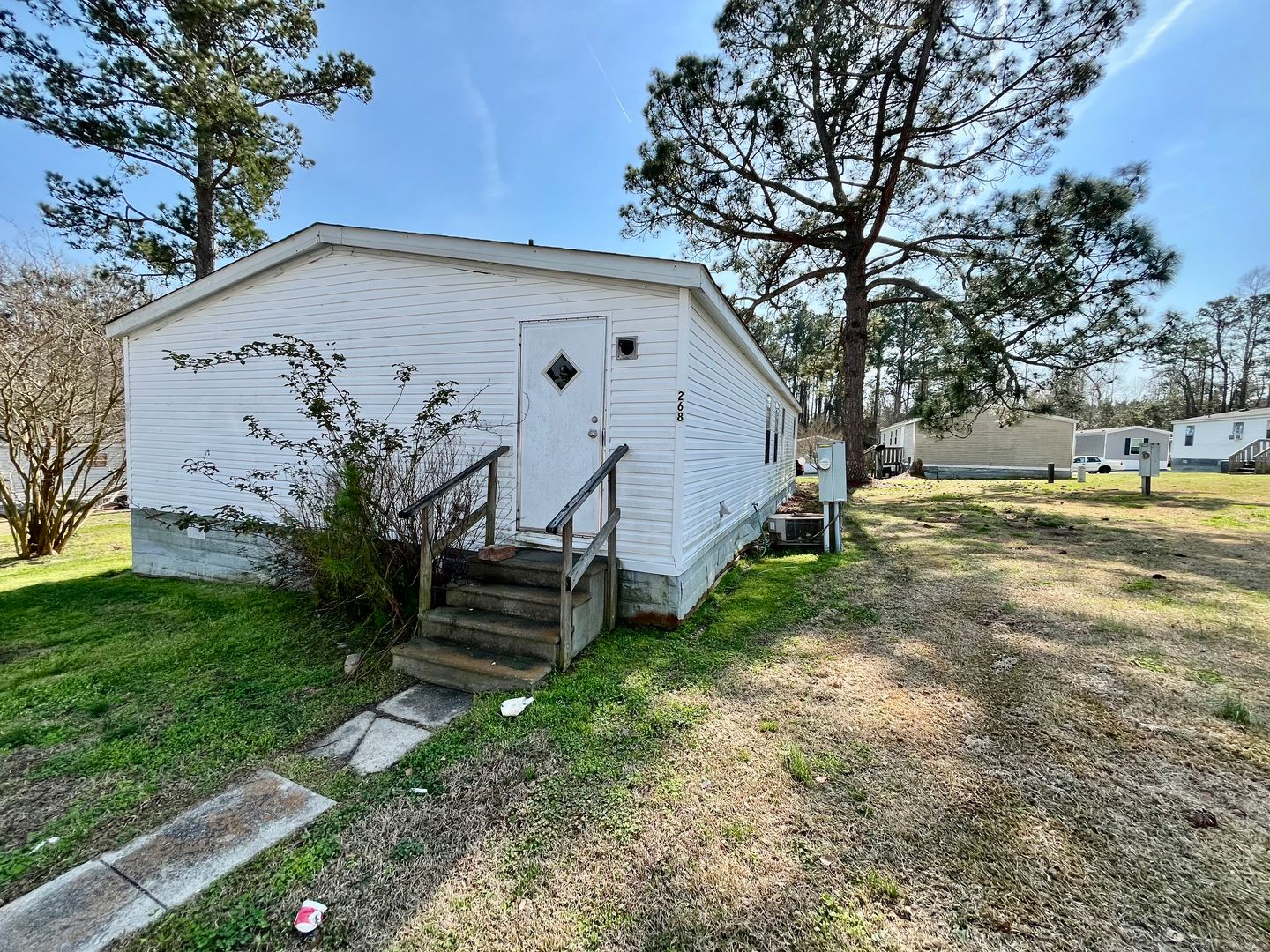 Jacksonville Apartment: 553 Corbin Street