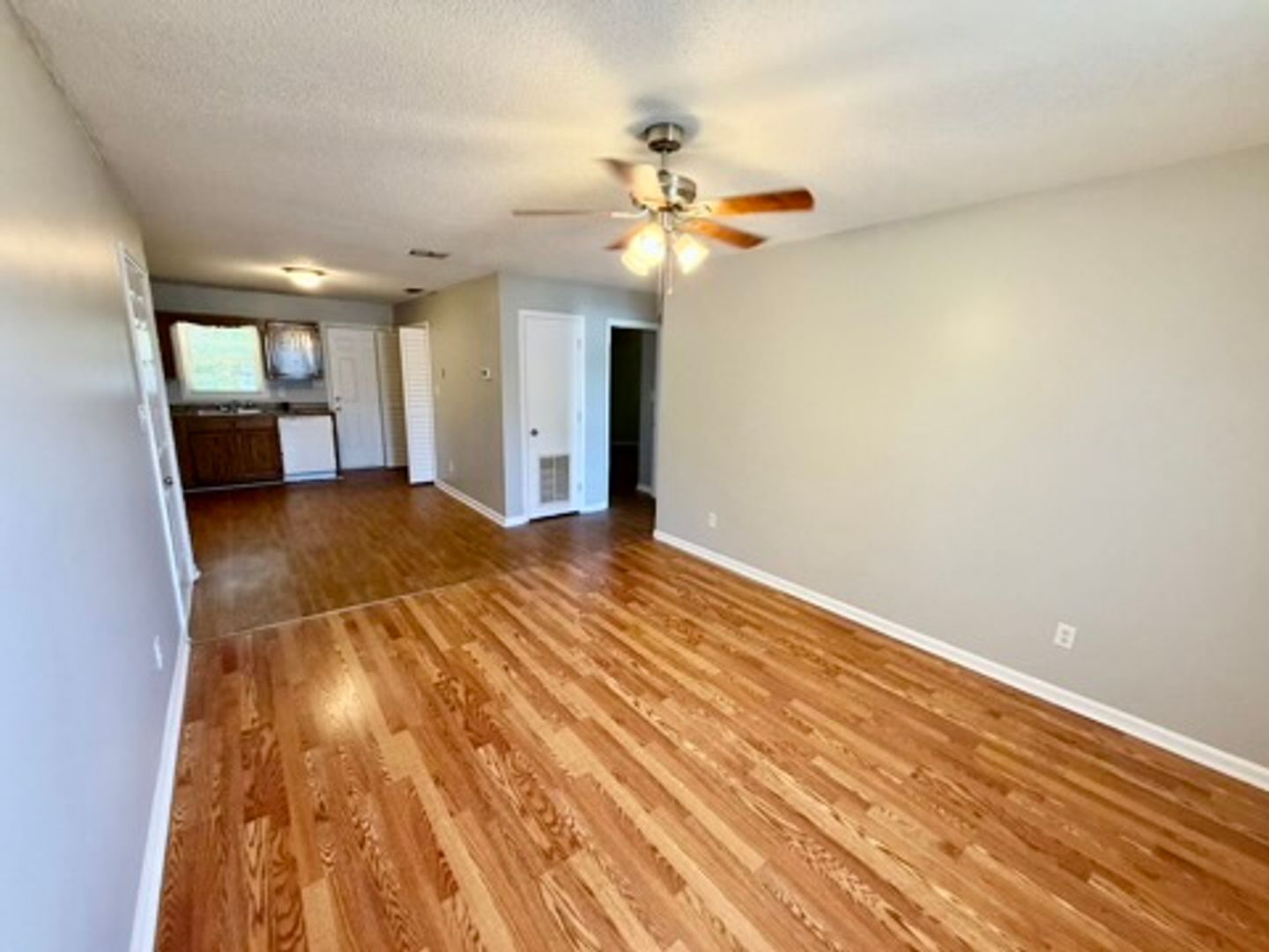 Jacksonville Apartment: 553 Corbin Street