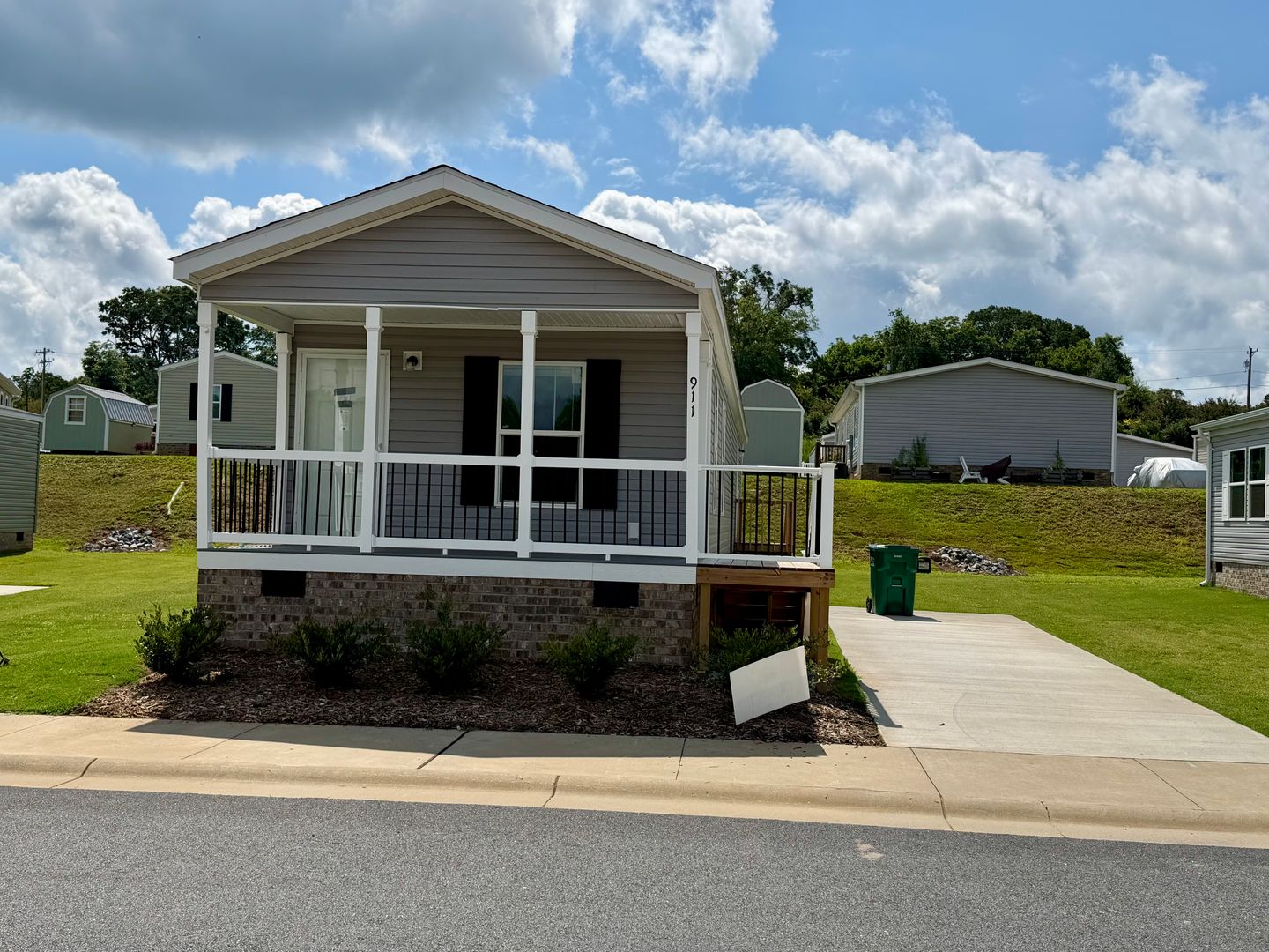 Spartanburg Apartment: 610 Signal Drive
