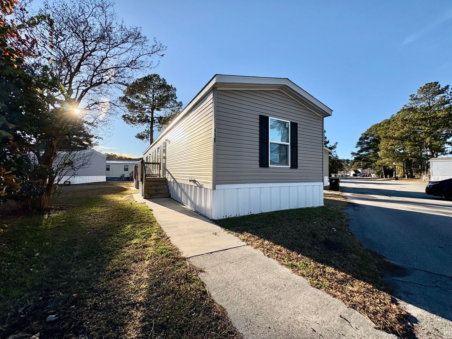 Jacksonville Apartment: 553 Corbin Street