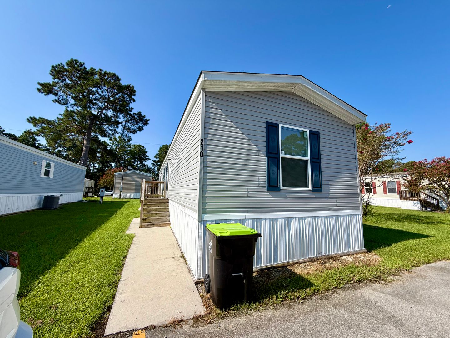 Jacksonville Apartment: 553 Corbin Street
