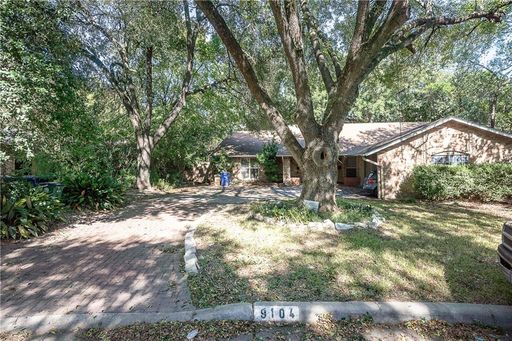 9104 Quail Creek Dr, Unit B – photo 1