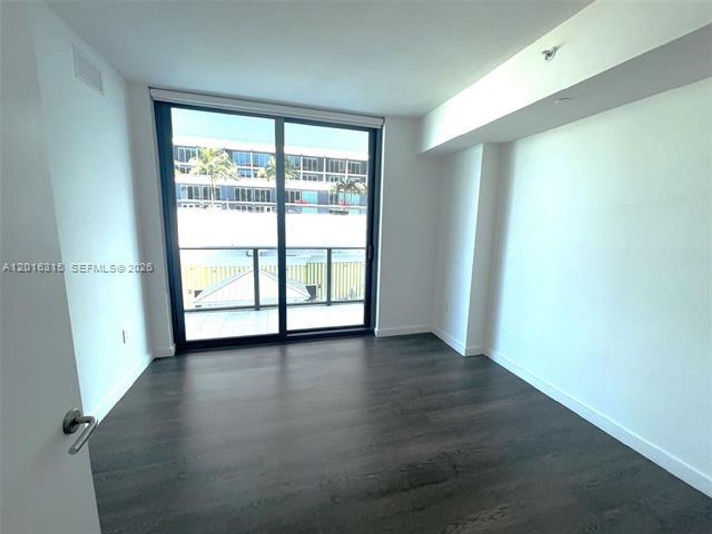 Miami Condo: 1300 S Miami Ave # 1107