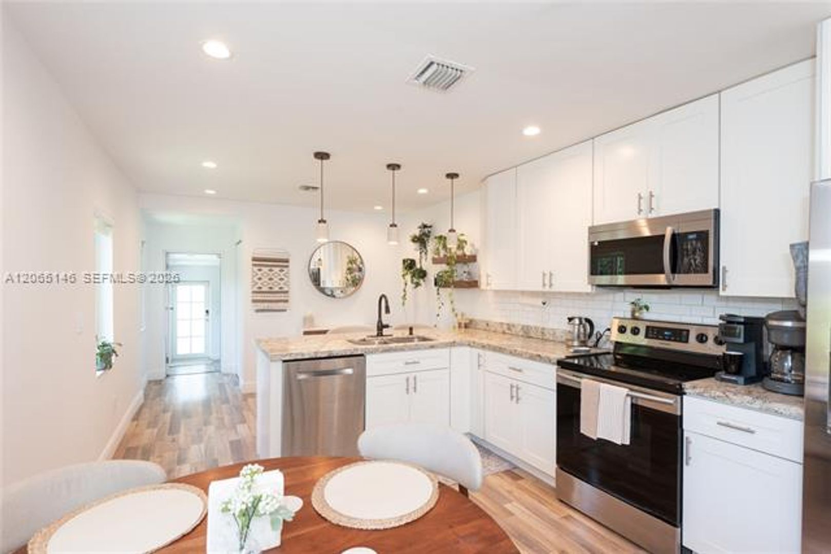 Miami House: 1450 SW 20th Ave # 0