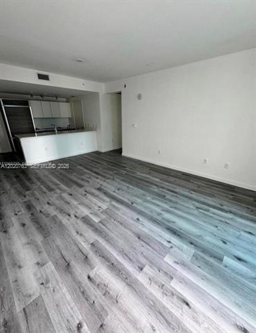Miami Condo: 1100 S Miami Ave # 2409