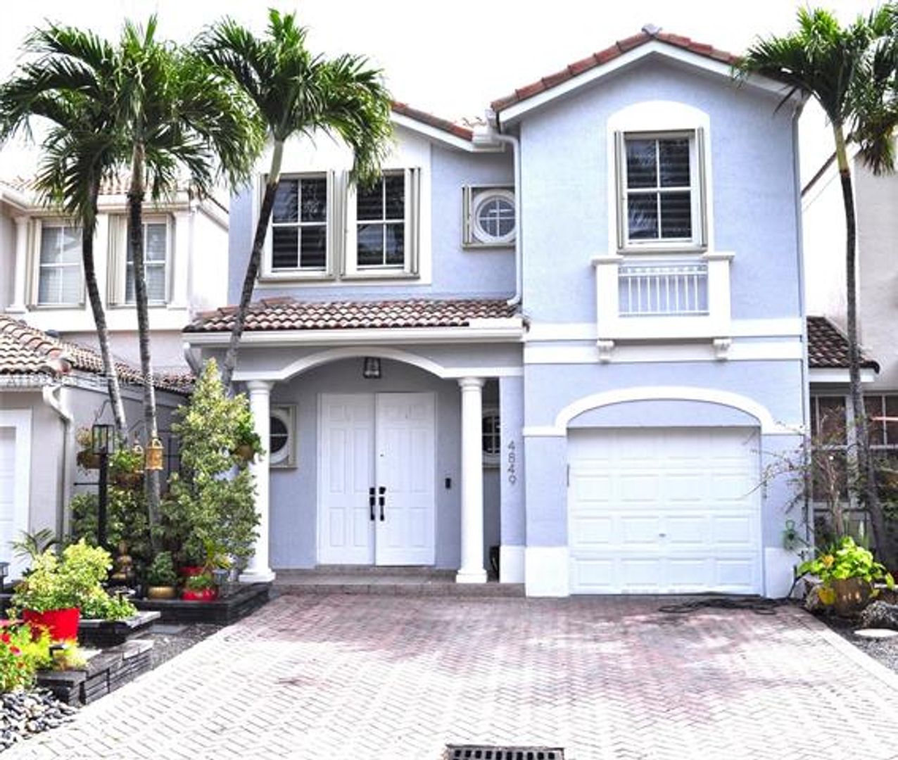 DORAL House: 4849 NW 108th Path TH 4849
