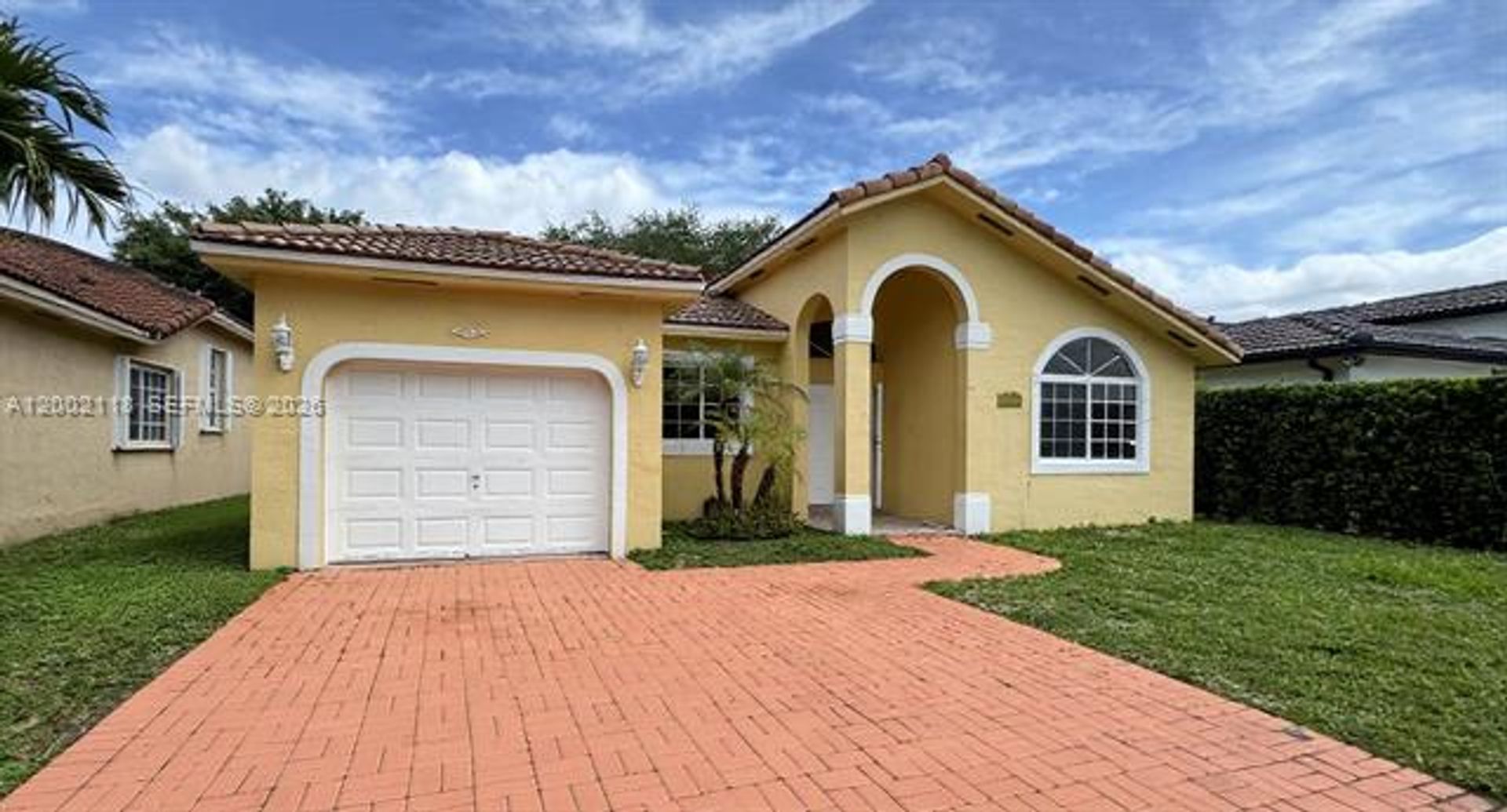 MIAMI House: 15339 SW 32nd Ter # 15339