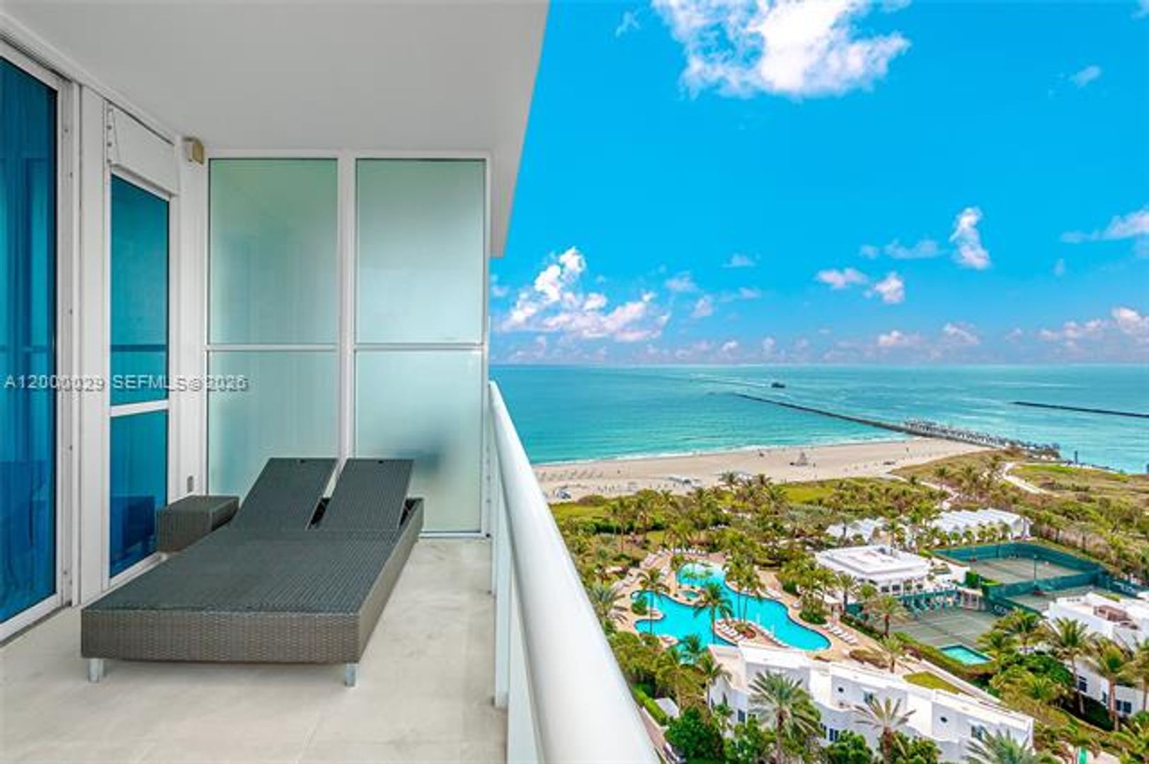 MIAMI BEACH Apartment: 50 S Pointe Dr # 1804