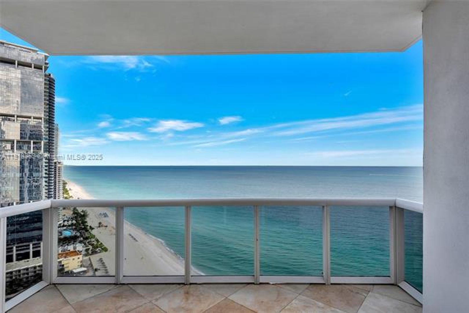 SUNNY ISLES BEACH Apartment: 18201 Collins Ave appt 4008