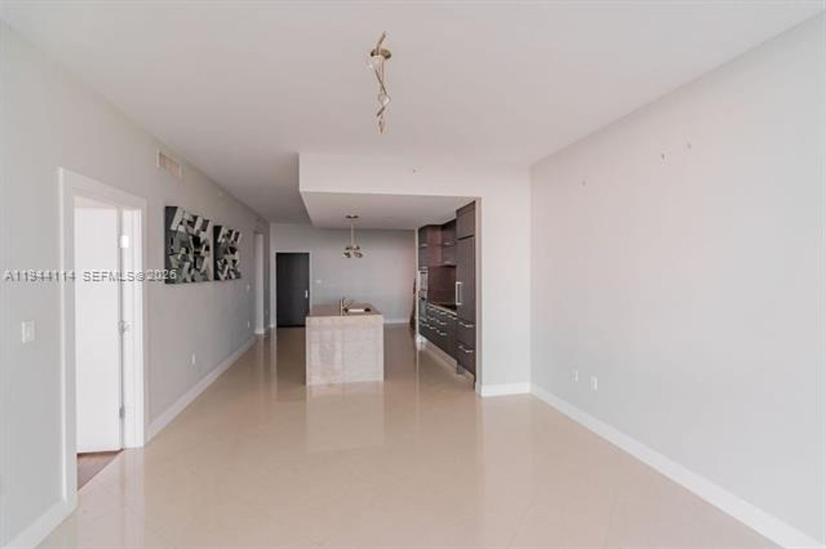 MIAMI Apartment: 900 Biscayne Blvd # 2705