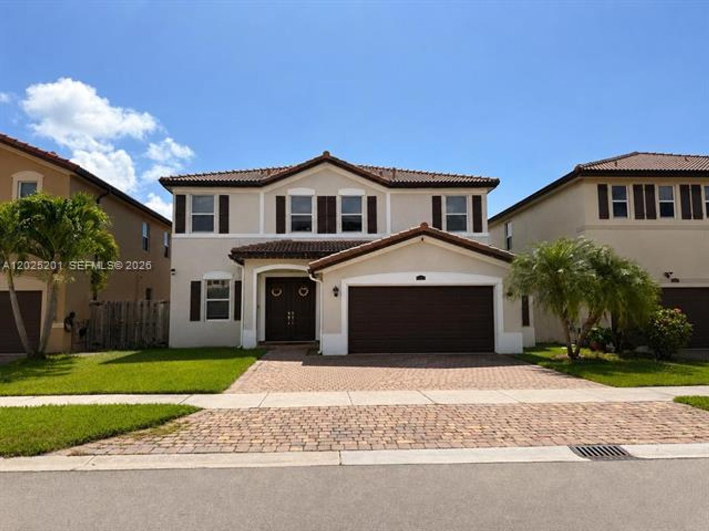 Homestead House: 25061 SW 118th Ct