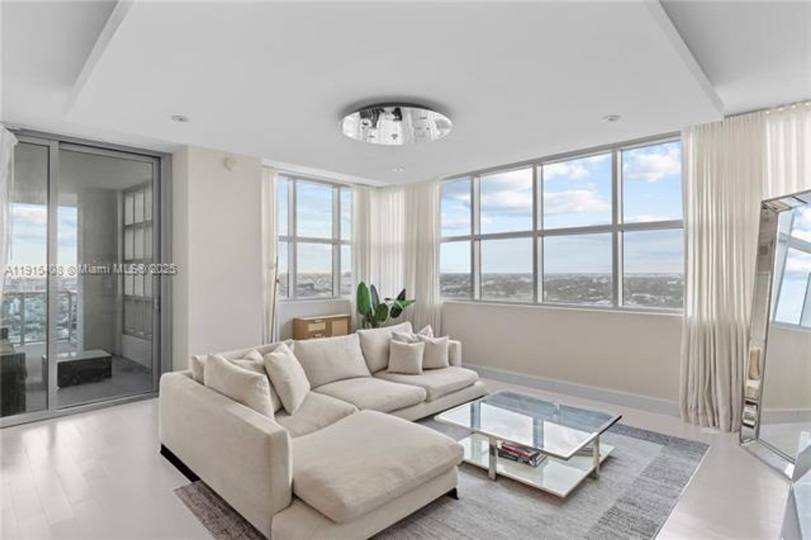 MIAMI Apartment: 3301 NE 1st Ave unit H2901