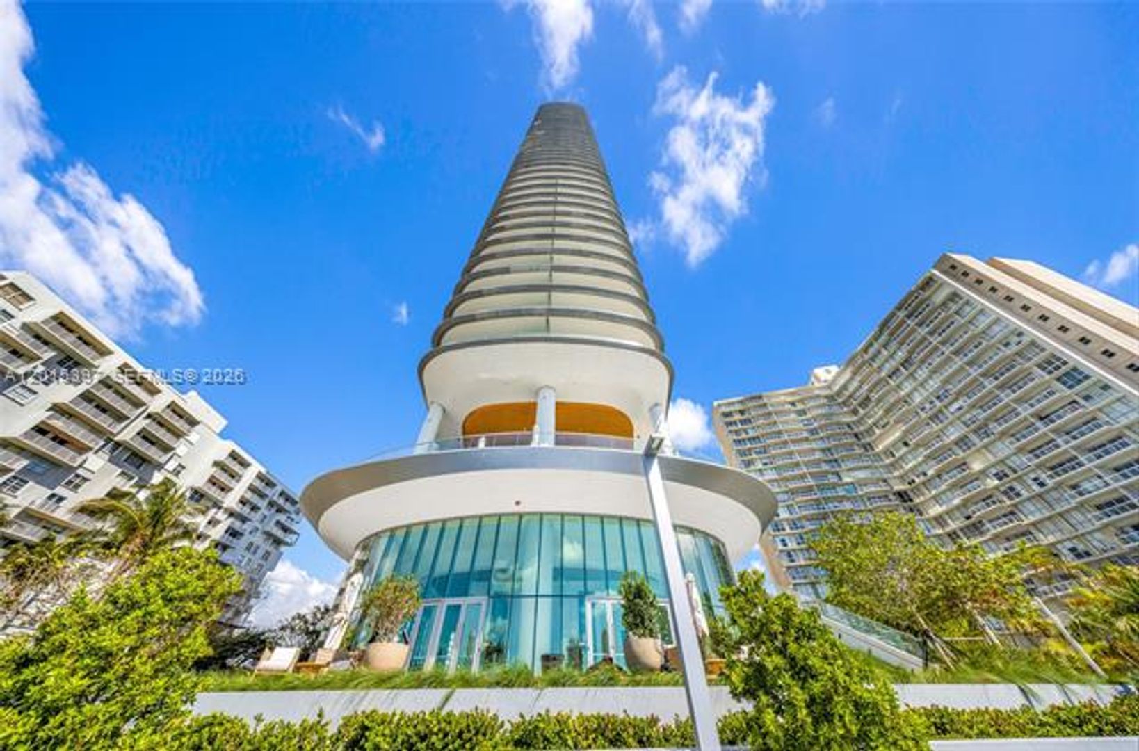 Miami Condo: 175 SE 25 Road #1203