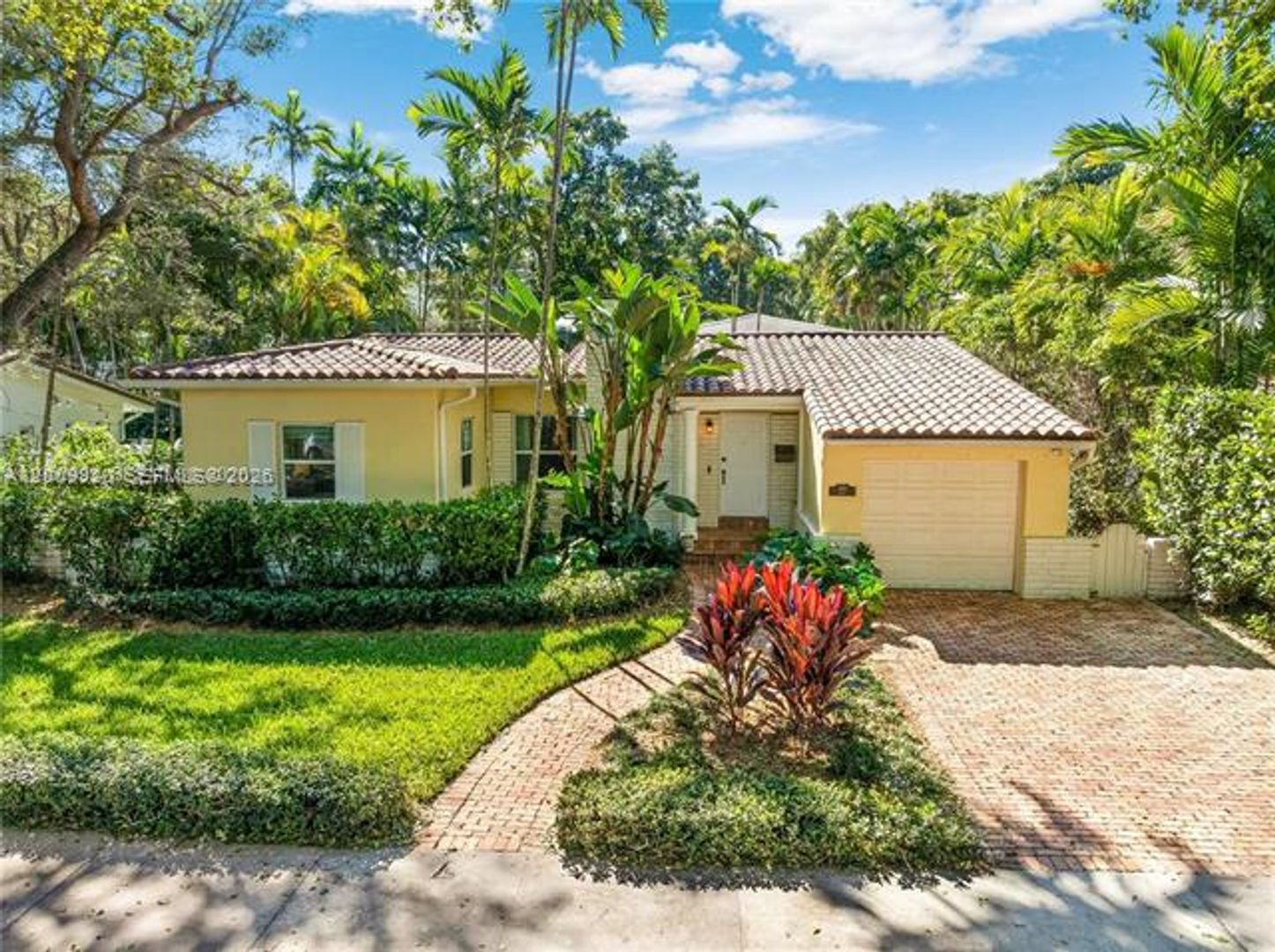 CORAL GABLES House: 414 Camilo Ave # 0