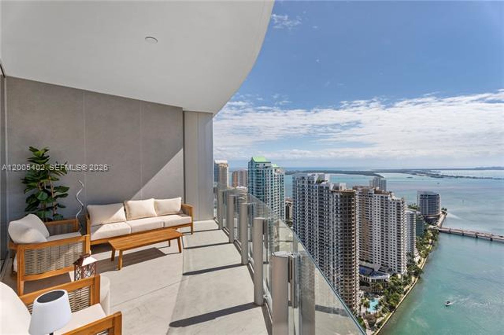MIAMI Apartment: 300 Biscayne Boulevard Way # 4007W