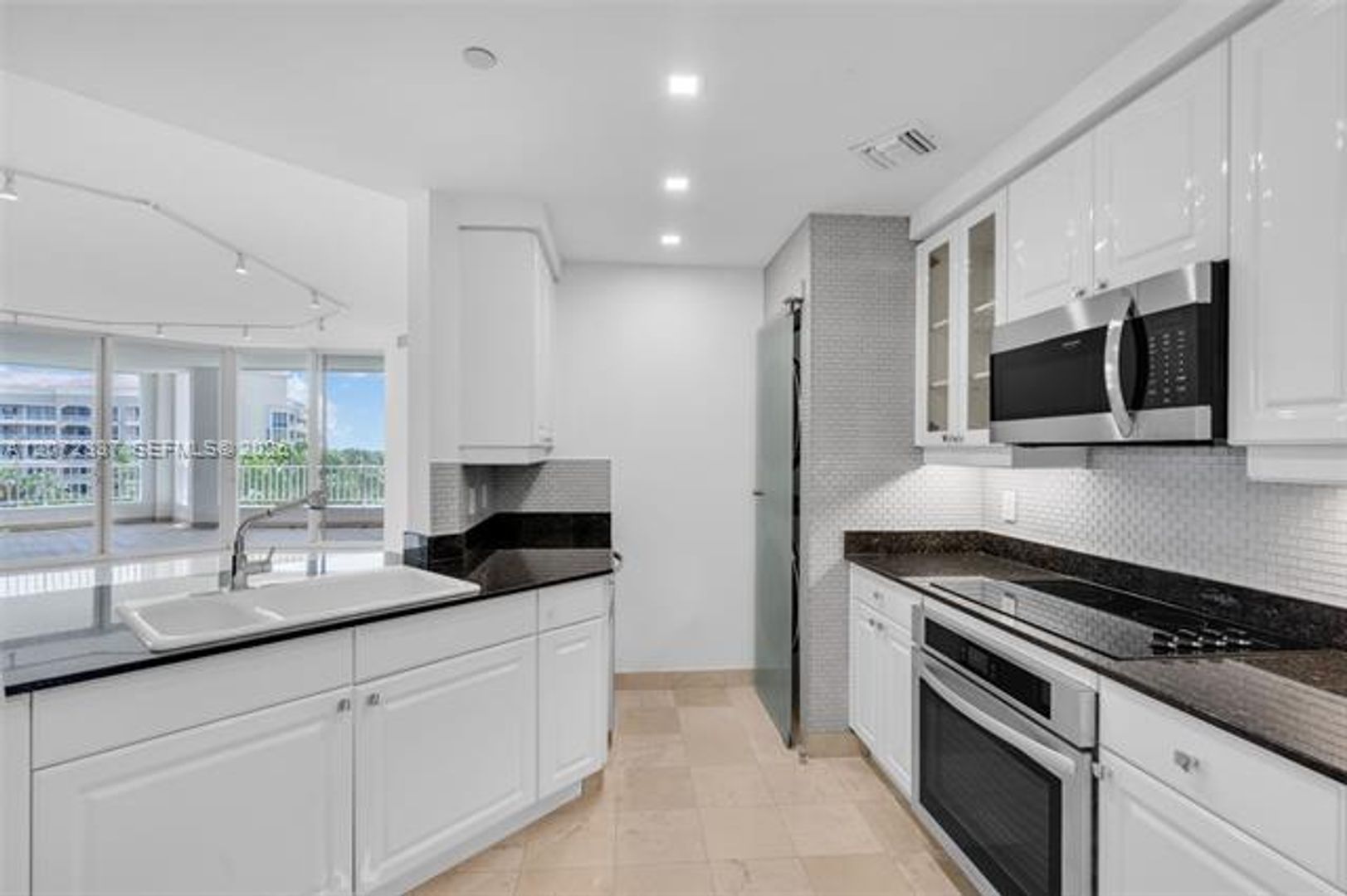 Key Biscayne Condo: 715 Crandon Blvd cu-PH-5