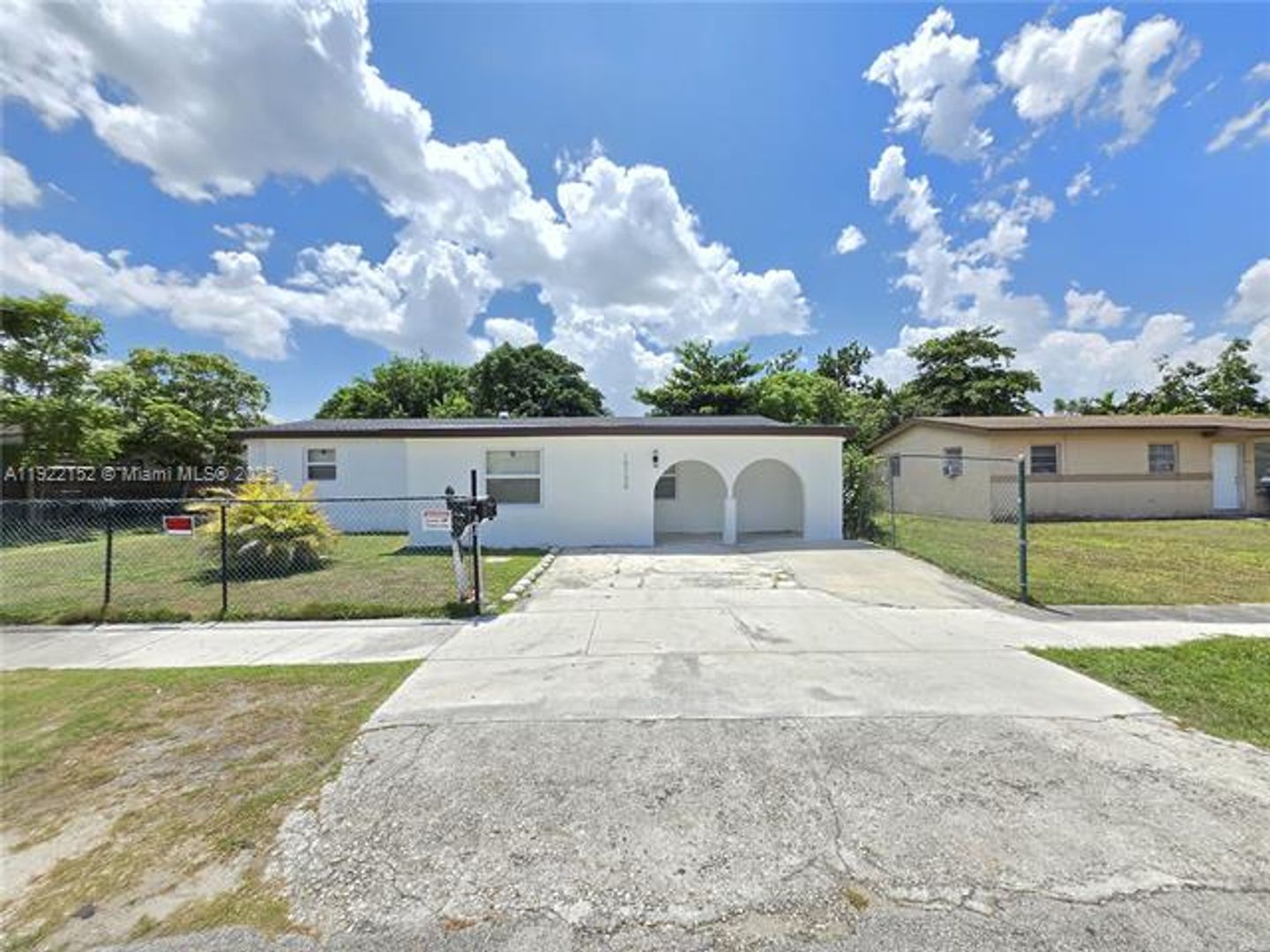 MIAMI House: 10730 SW 149th Ter # 10730