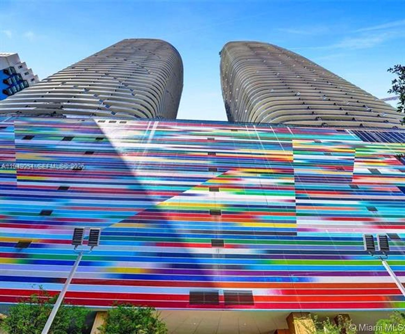 MIAMI Apartment: 55 SW 9th St unit 4201