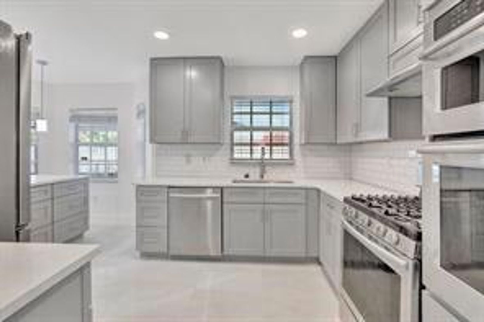 Sunrise House: 2410 NW 137th Ter # 2410