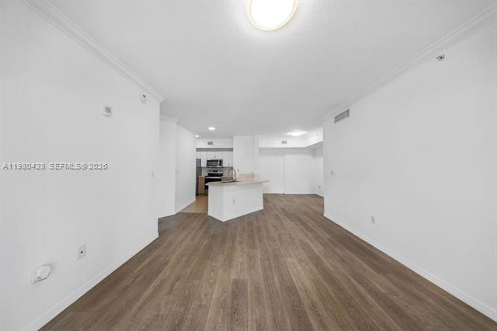 SURFSIDE Apartment: 9172 Collins Ave # 212