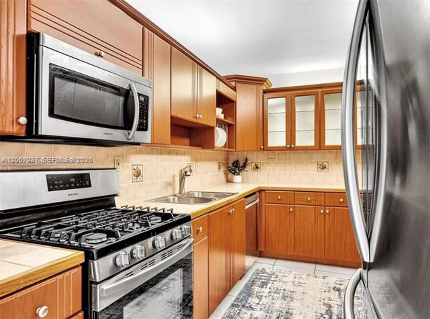 Hallandale Beach Condo: 3140 S Ocean Dr cu-206