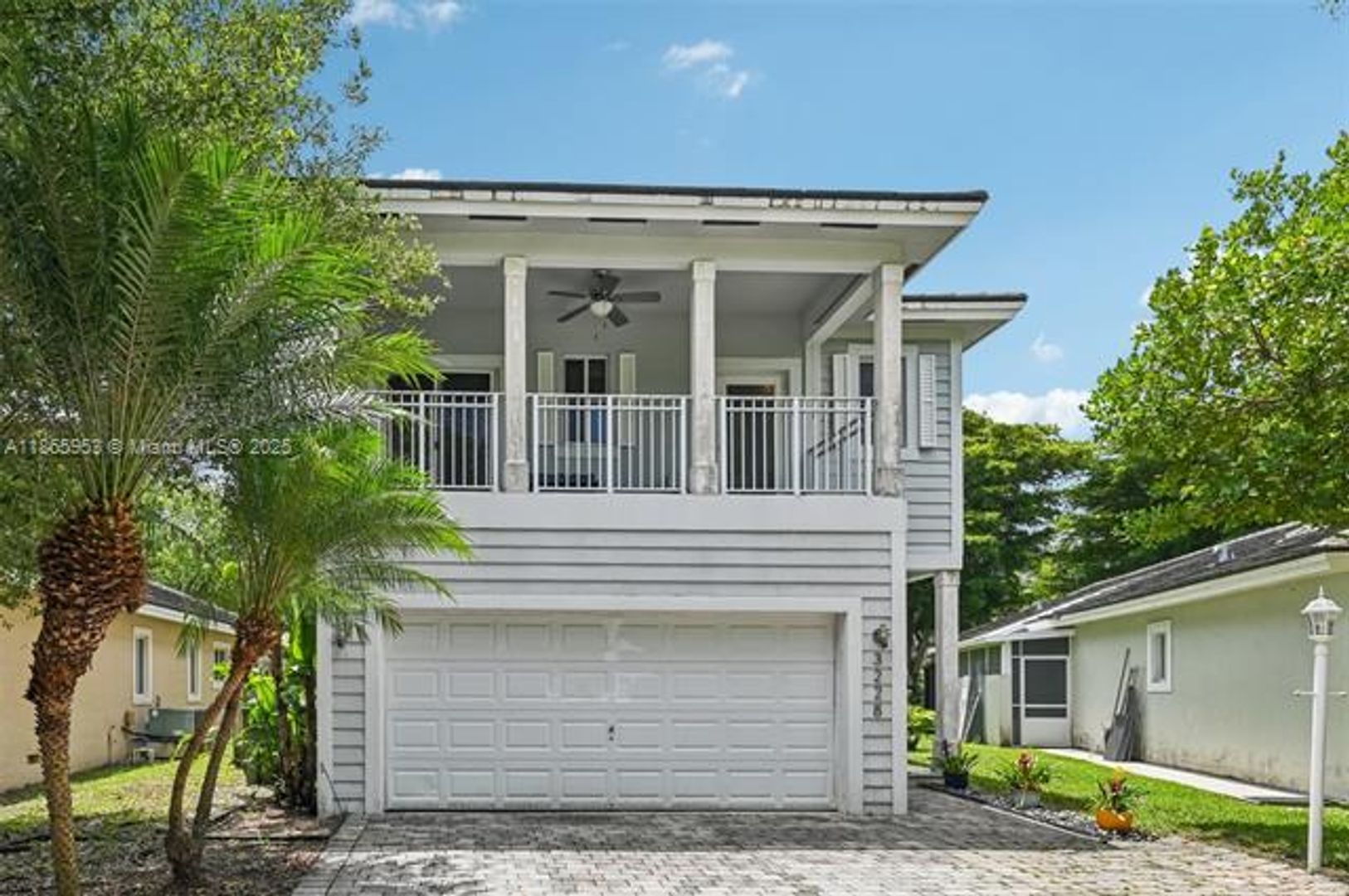 HOMESTEAD House: 3228 SE 3rd Dr #0