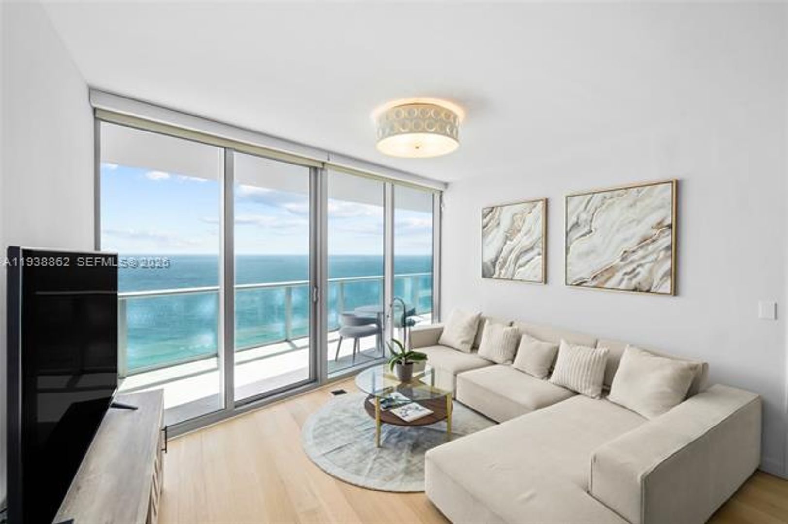 SUNNY ISLES BEACH Apartment: 17001 Collins Ave appt 2702