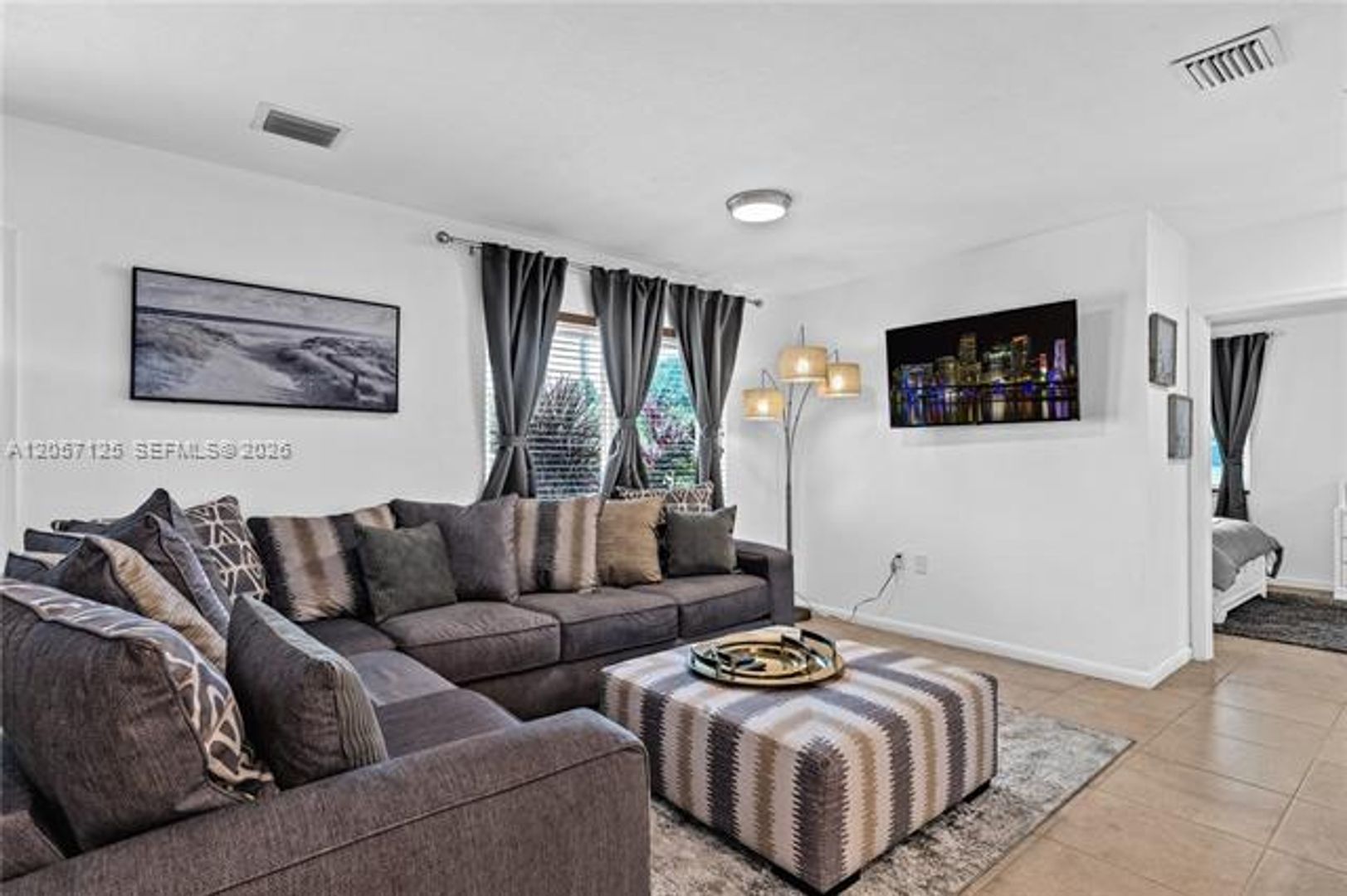 Homestead House: 1430 NE 11th St # 0