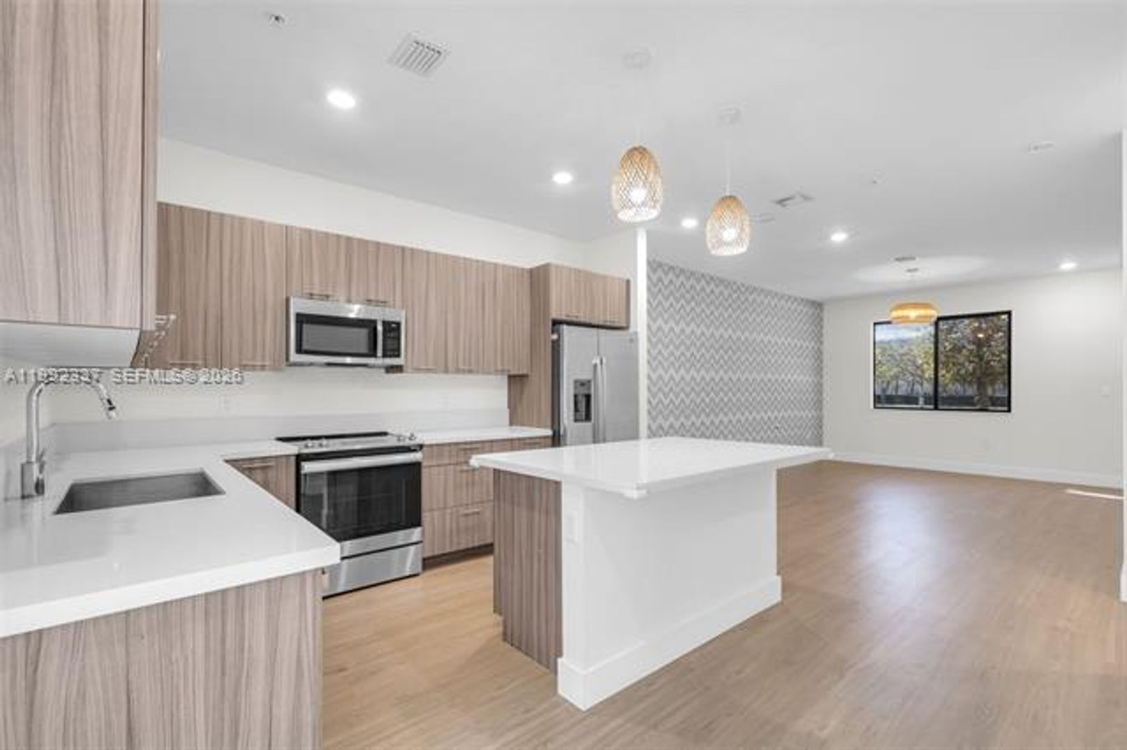 DORAL Apartment: 8363 NW 41st St # A-109