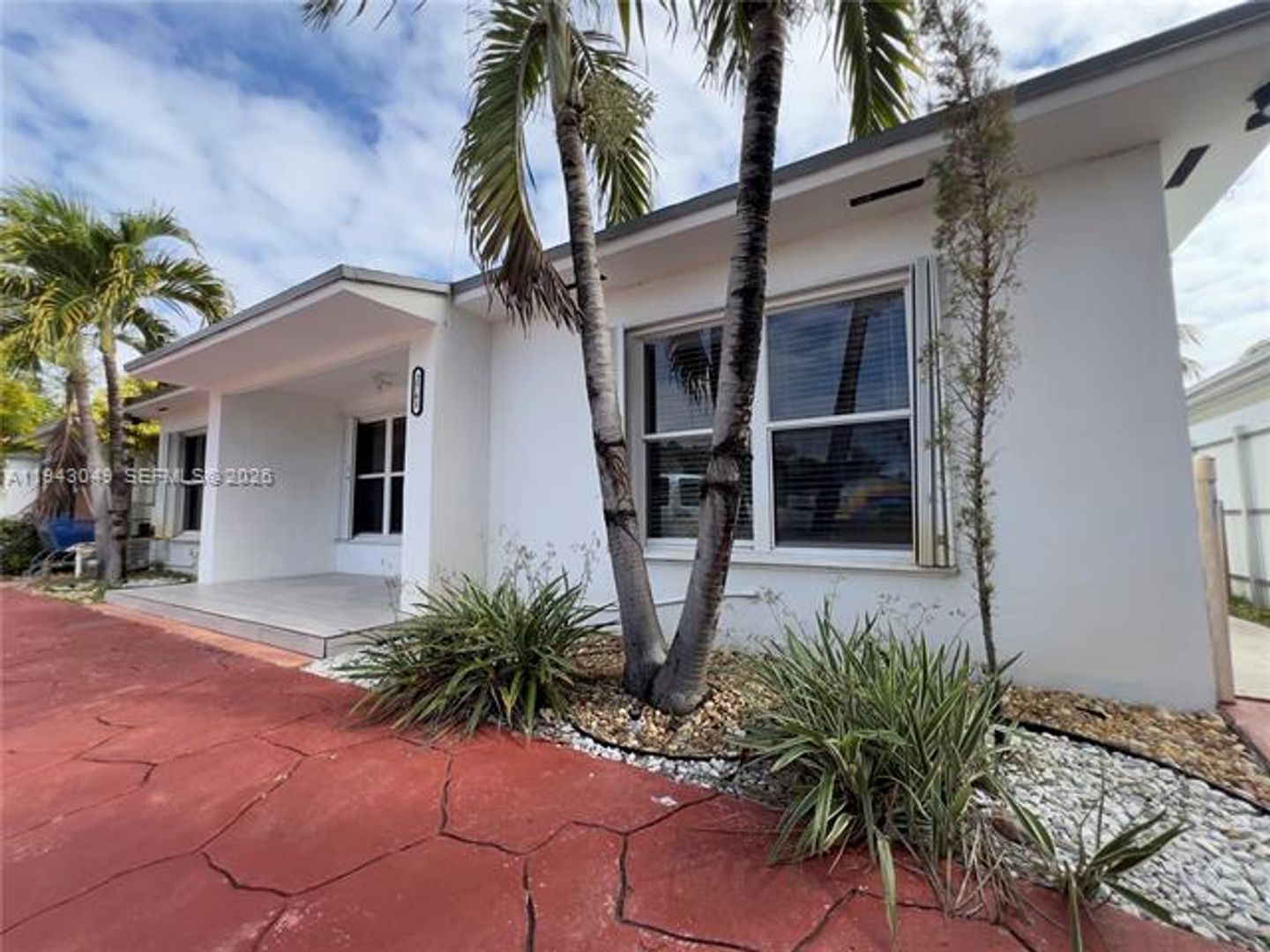 MIAMI House: 2761 SW 33rd Ct # 0