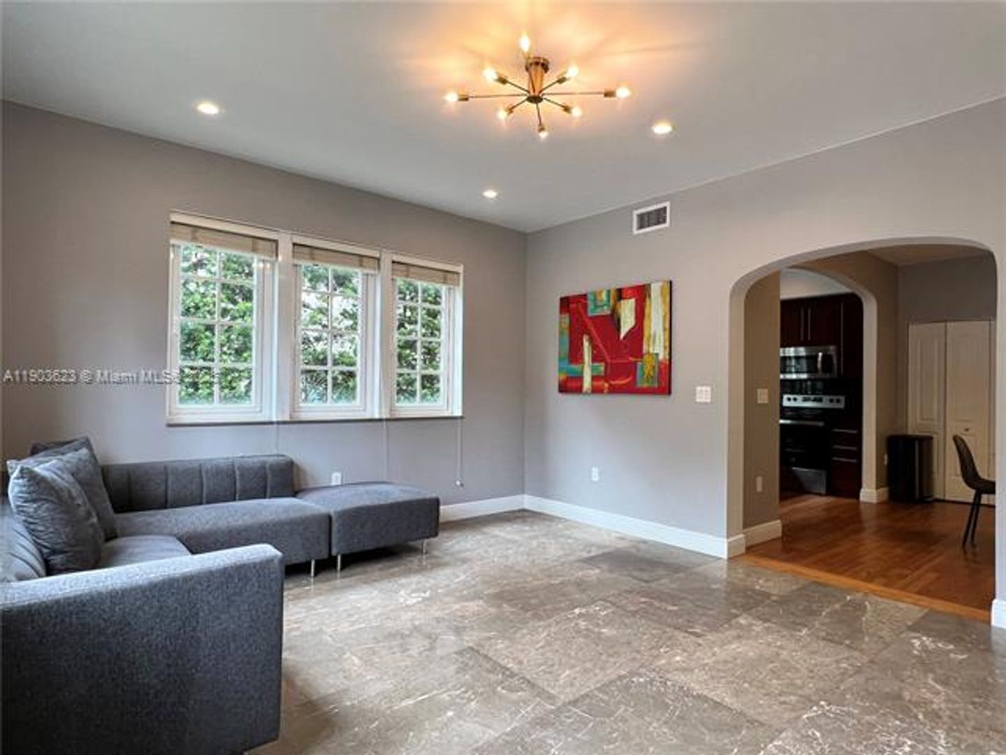 CORAL GABLES Apartment: 215 Phoenetia Ave unit 1