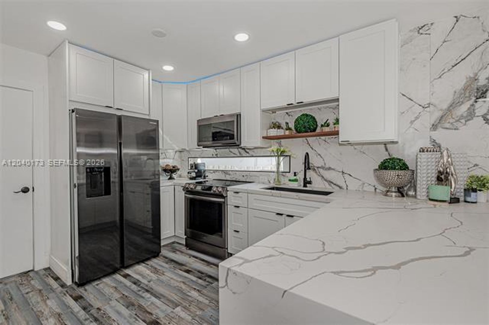 Miami House: 2425 SW 26th Ln