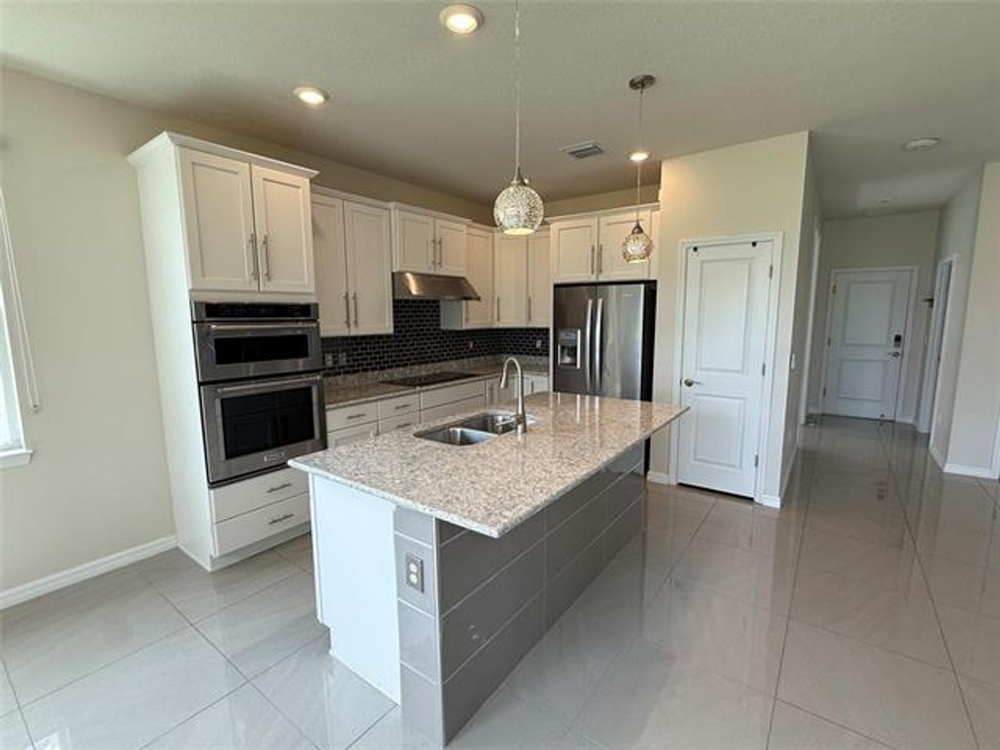 Hollywood House: 1467 Pongam Ter # 1467
