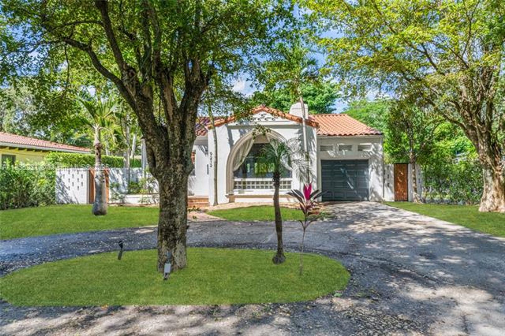 MIAMI SHORES House: 9212 NE 10th Ave #0