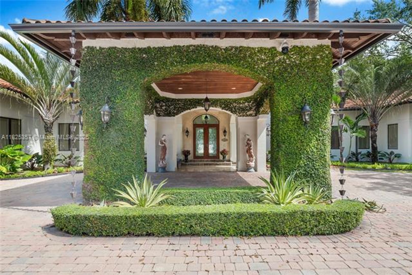 PINECREST House: 7405 SW 104th St #0