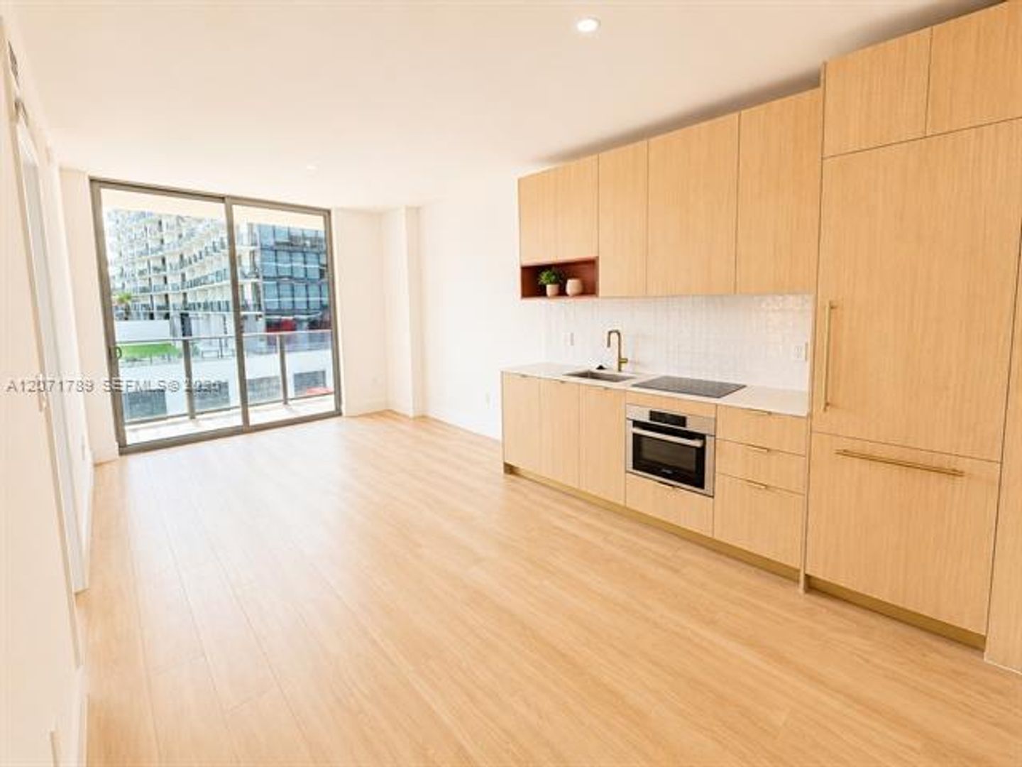 Miami Condo: 90 NE 32nd St cu-709