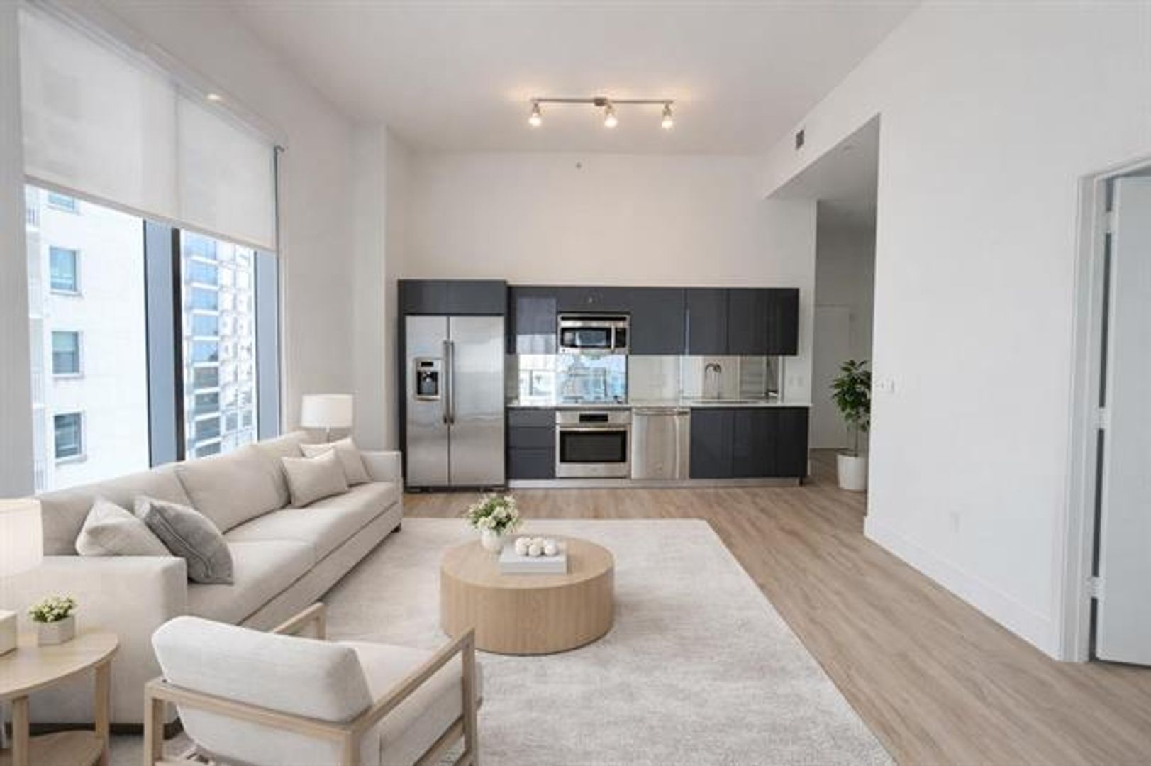 MIAMI Apartment: 31 SE 6th St # 2708