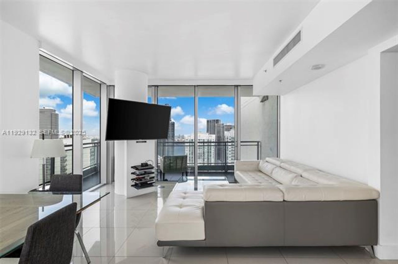 MIAMI Apartment: 92 SW 3rd St unit 4610