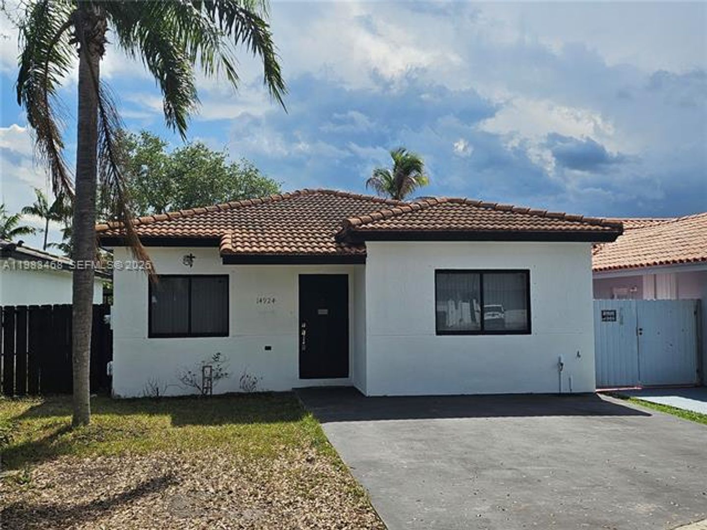 MIAMI House: 14924 SW 58th St