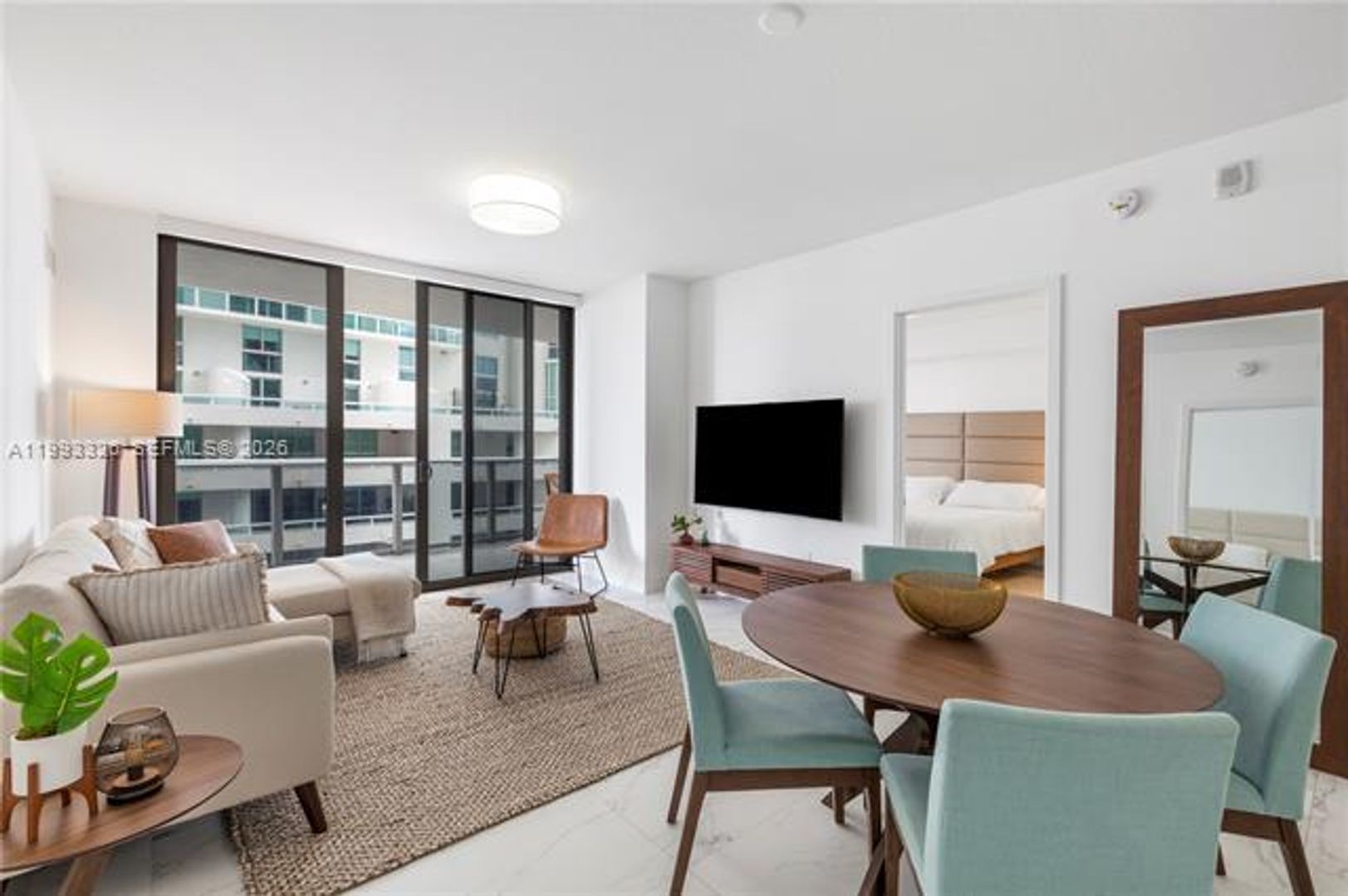 MIAMI Apartment: 488 NE 18th St # 909