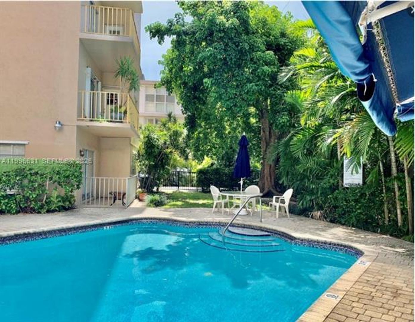 BAY HARBOR ISLANDS Condo: 1120 99th St # 503