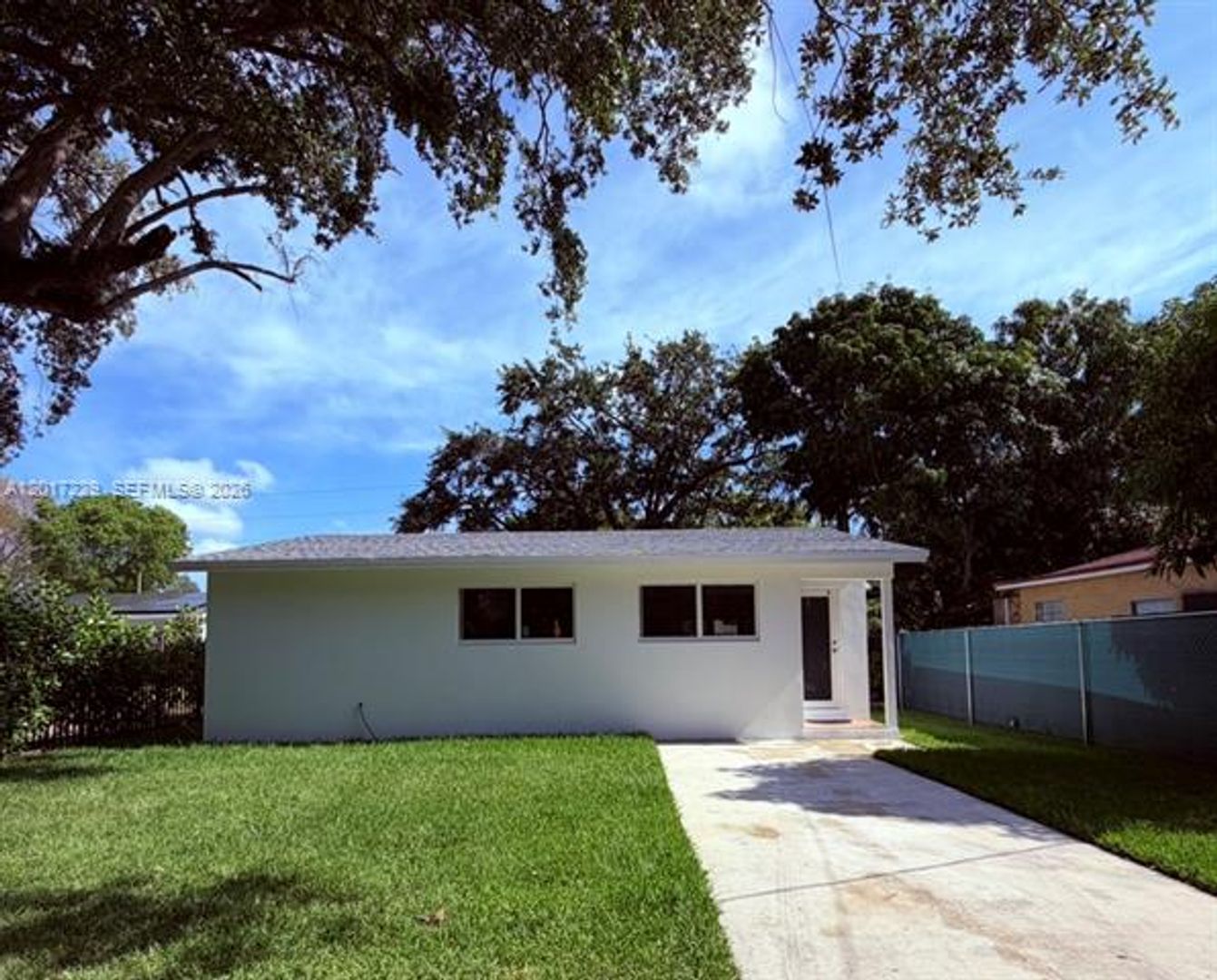 South Miami House: 6091 SW 64th Ter