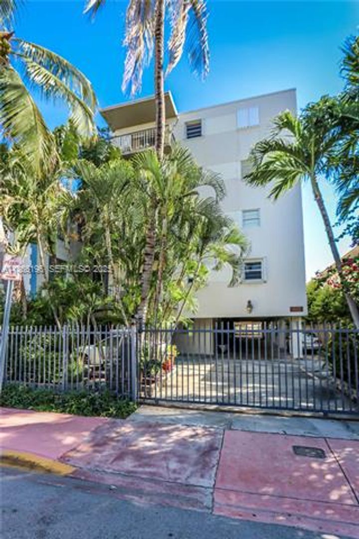 MIAMI BEACH Apartment: 1605 Meridian Ave unit 401
